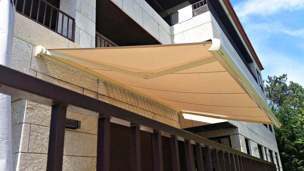 Las ventajas de los toldos cofre como solución de protección solar | Toldos Porriño toldo_cofre_ventajas